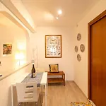아파트 Charming 100 Meters From *