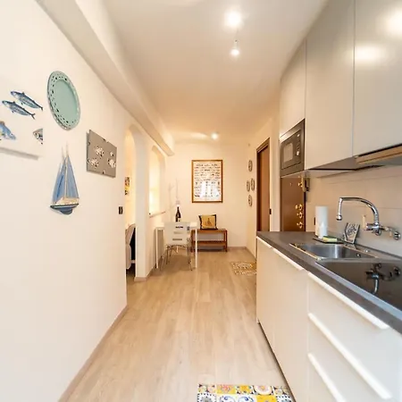 Charming 100 Meters From Apartmán Como
